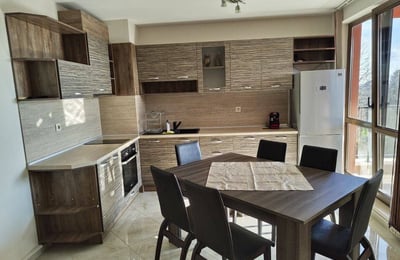 Miete einer geräumigen 3-Zimmer-Wohnung, 92 m², Villa Mare, Varna, Bulgarien